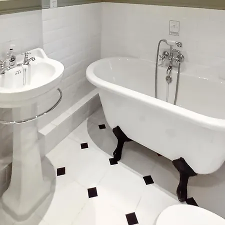 펜션 School West Burton