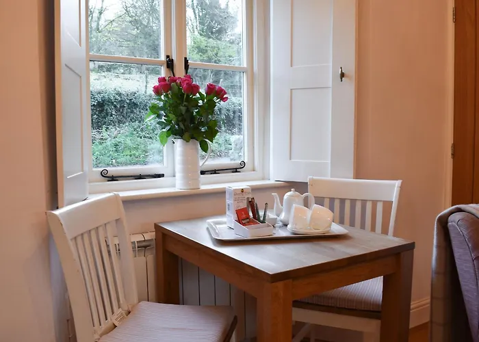 Дом отдыха School